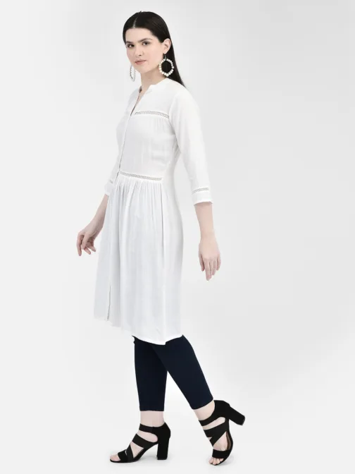 Ojjasvi White Rayon Solid Kurta - Image 4