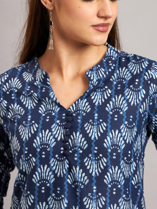 Ojjasvi Blue Cotton Printed Kurta - Image 3